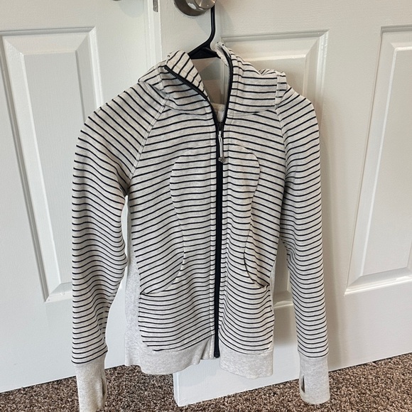 Lululemon Scuba Black and White Striped Hoodie - Picture 1 of 2